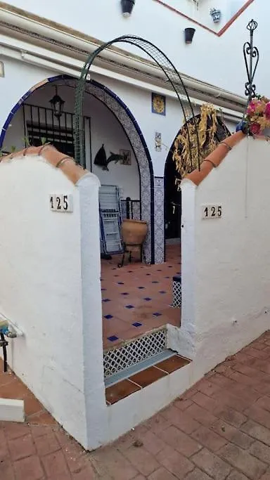 Ardhraubu Villa, Terra Cotta & Very Close To Sea La Cala De Mijas